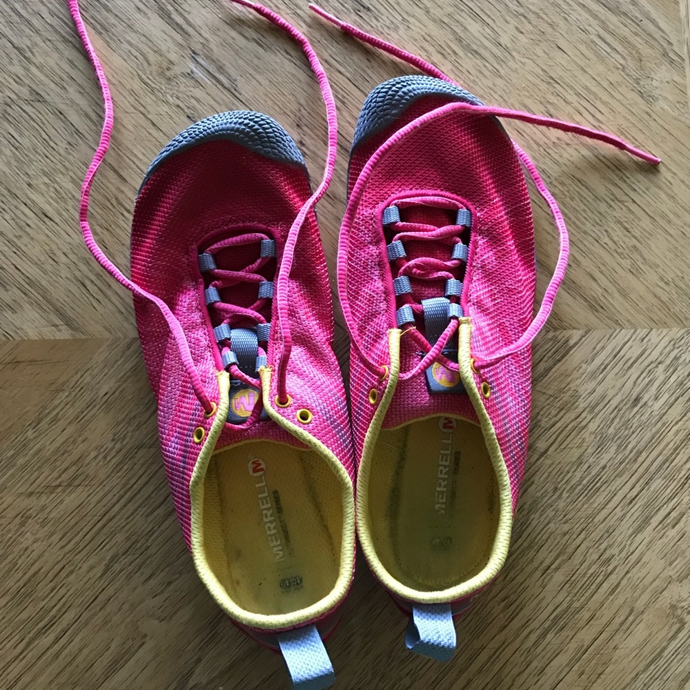 Merrill barefoot running shoes